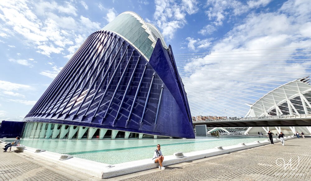 The blue steel L’Àgora building, part of Valencia’s City of Arts and Sciences.