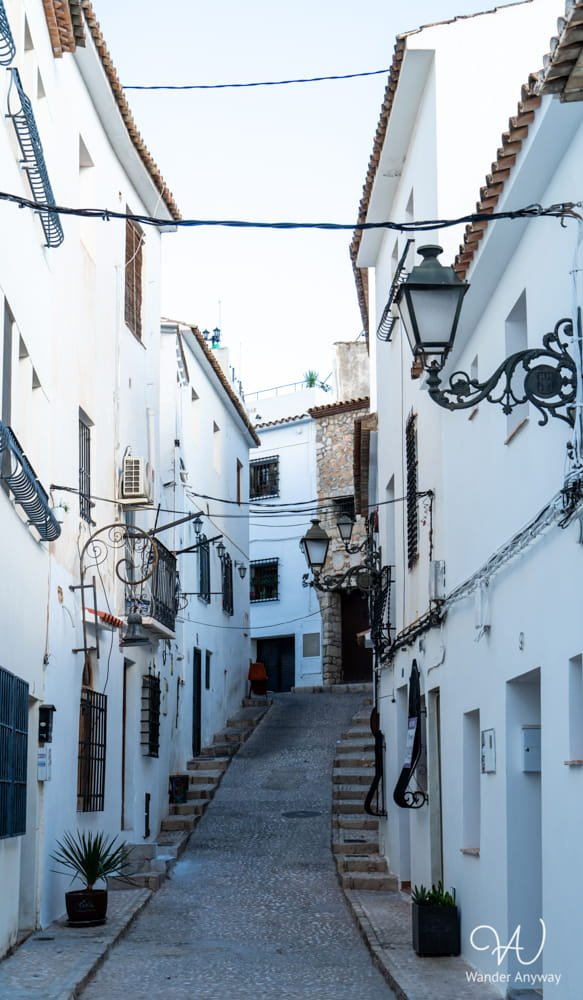 Exploring Altea in autumn with warm weather and fewer crowds
